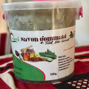 SAVON GOMMANT(teint noir diamant )